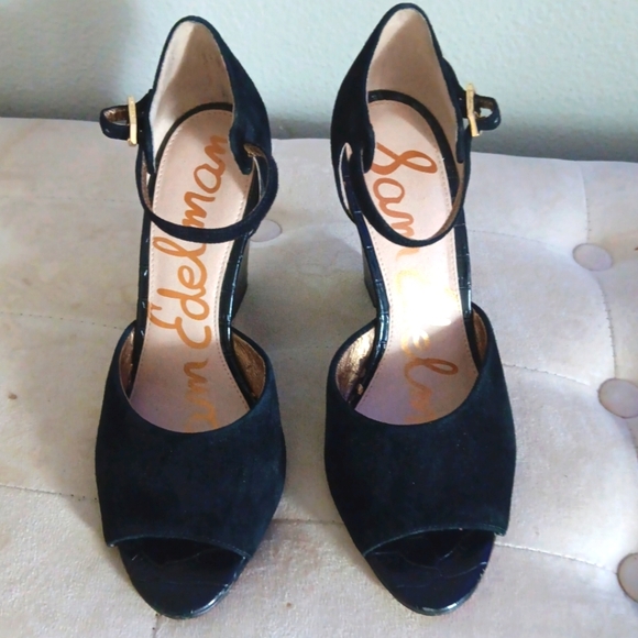 SALE Sam Edelman comfortable Heel black upper strap suede open toe size.7 - Picture 1 of 7